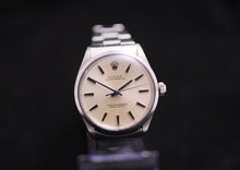 Load image into Gallery viewer, Rolex Oyster Perpetual 1002
