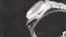 Load image into Gallery viewer, Rolex Oyster Perpetual 1002
