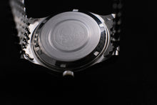 Load image into Gallery viewer, Omega Geneve

