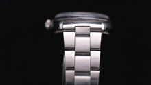 Load image into Gallery viewer, Rolex Oyster Perpetual 1002
