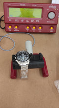 Load image into Gallery viewer, Omega Speedmaster Professional Moonwatch
