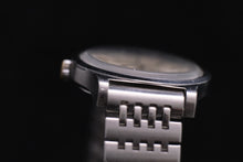Load image into Gallery viewer, Omega Geneve
